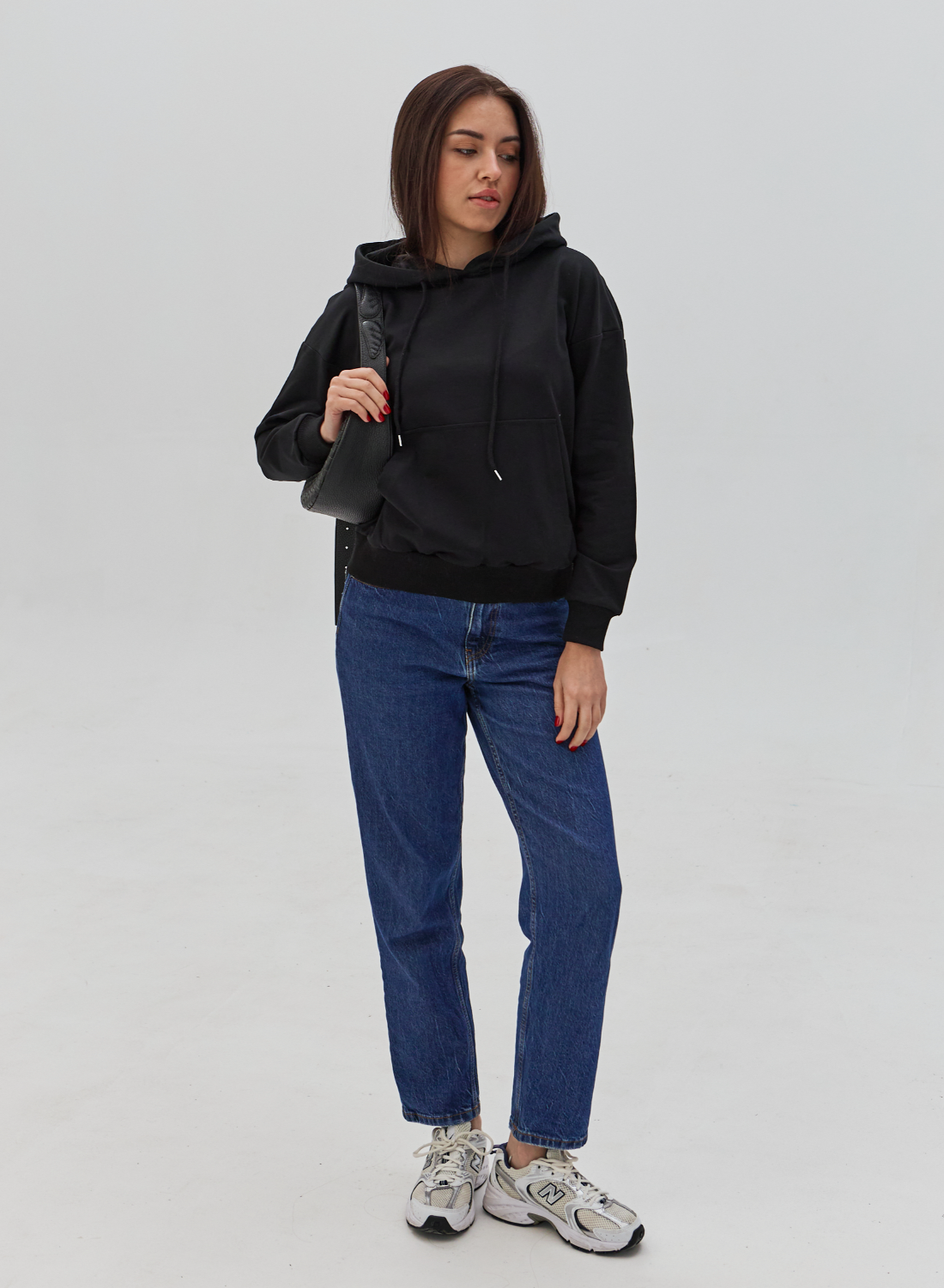 Жіноче базове худі 24023