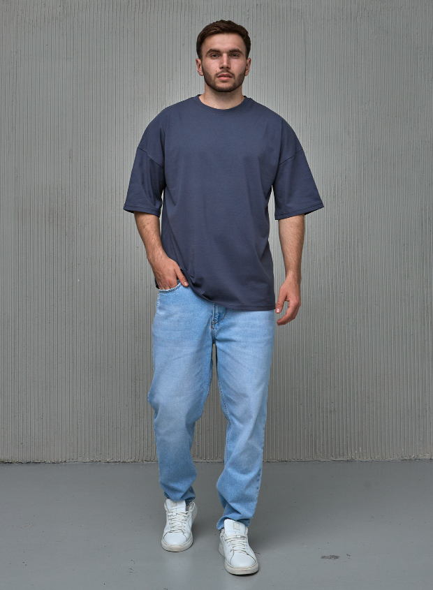 Чоловіча футболка оверсайз з широкою горловиною 40477