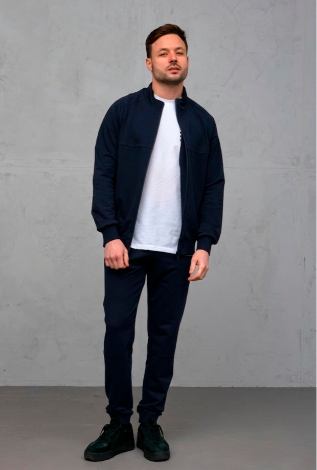 Спортивный костюм на молнии без капюшона 17419