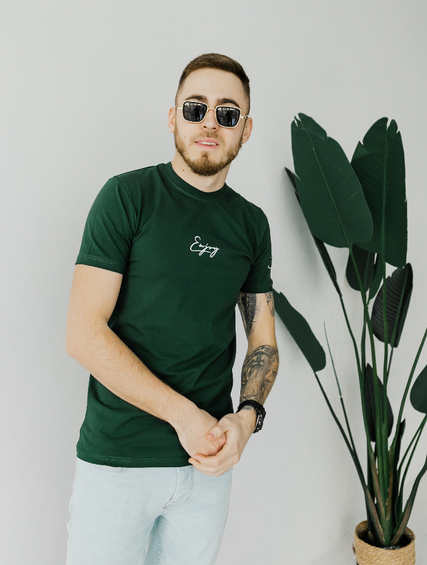 Чоловіча футболка enjoy 40157