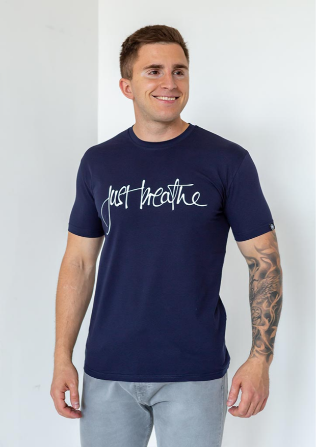 Чоловіча футболка just breathe 22079