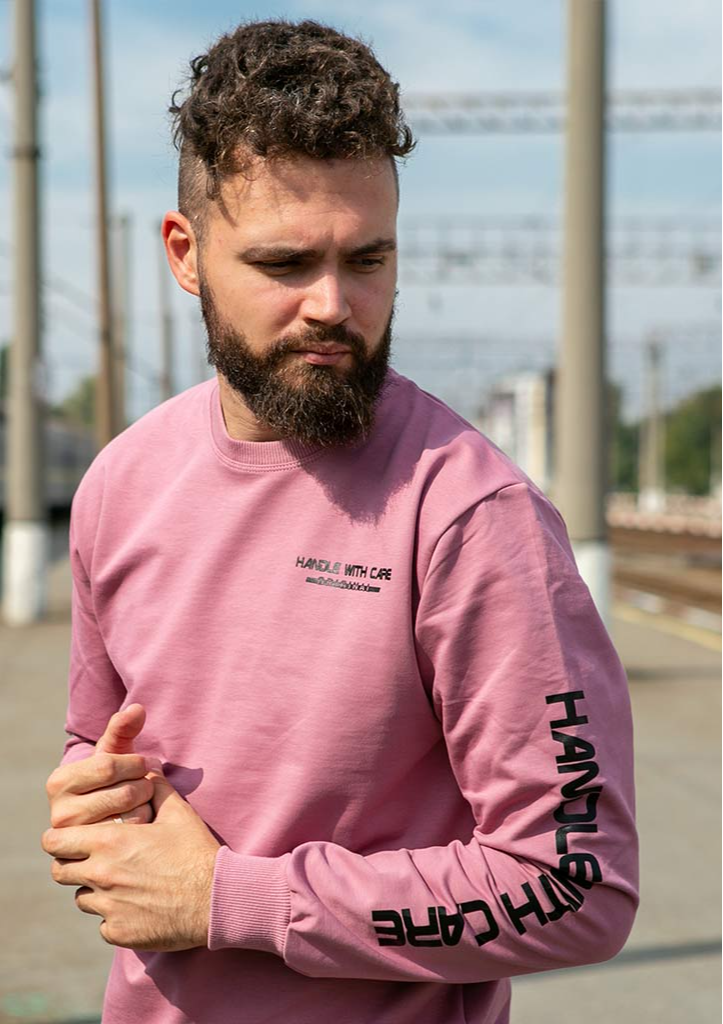 Мужской свитшот handle with care 17500