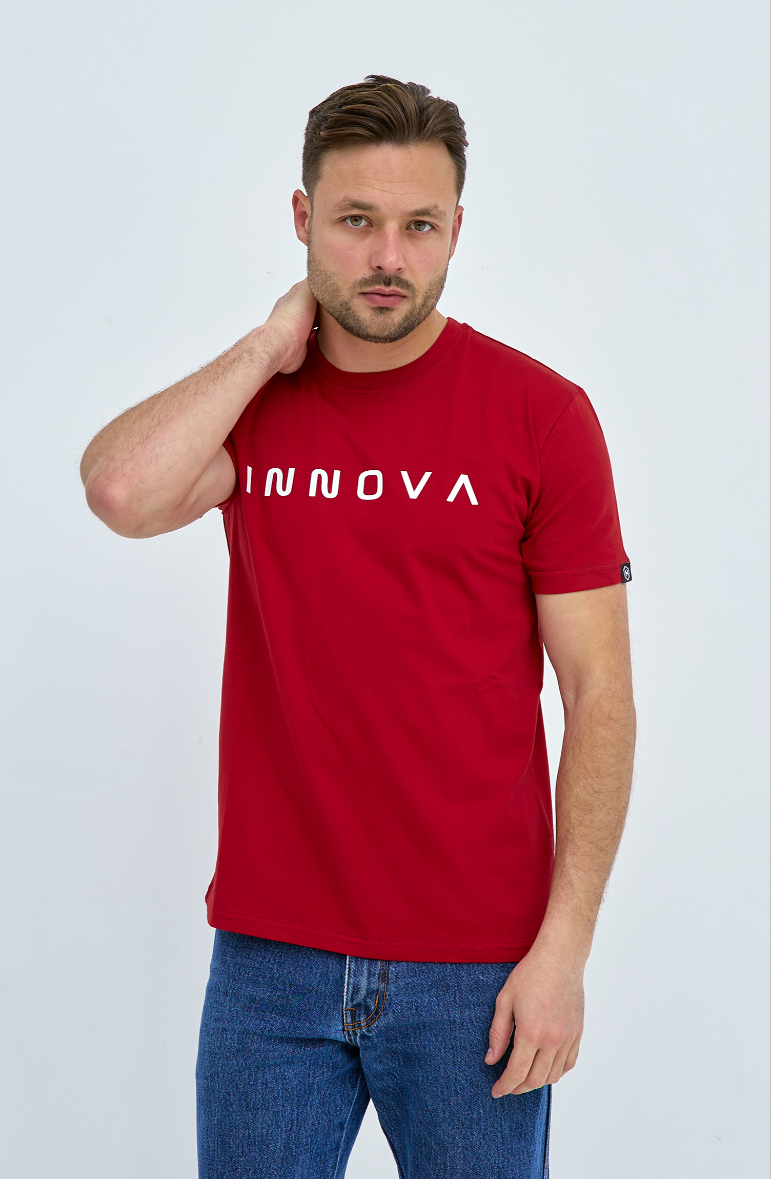 Мужская футболка с принтом innova 40087