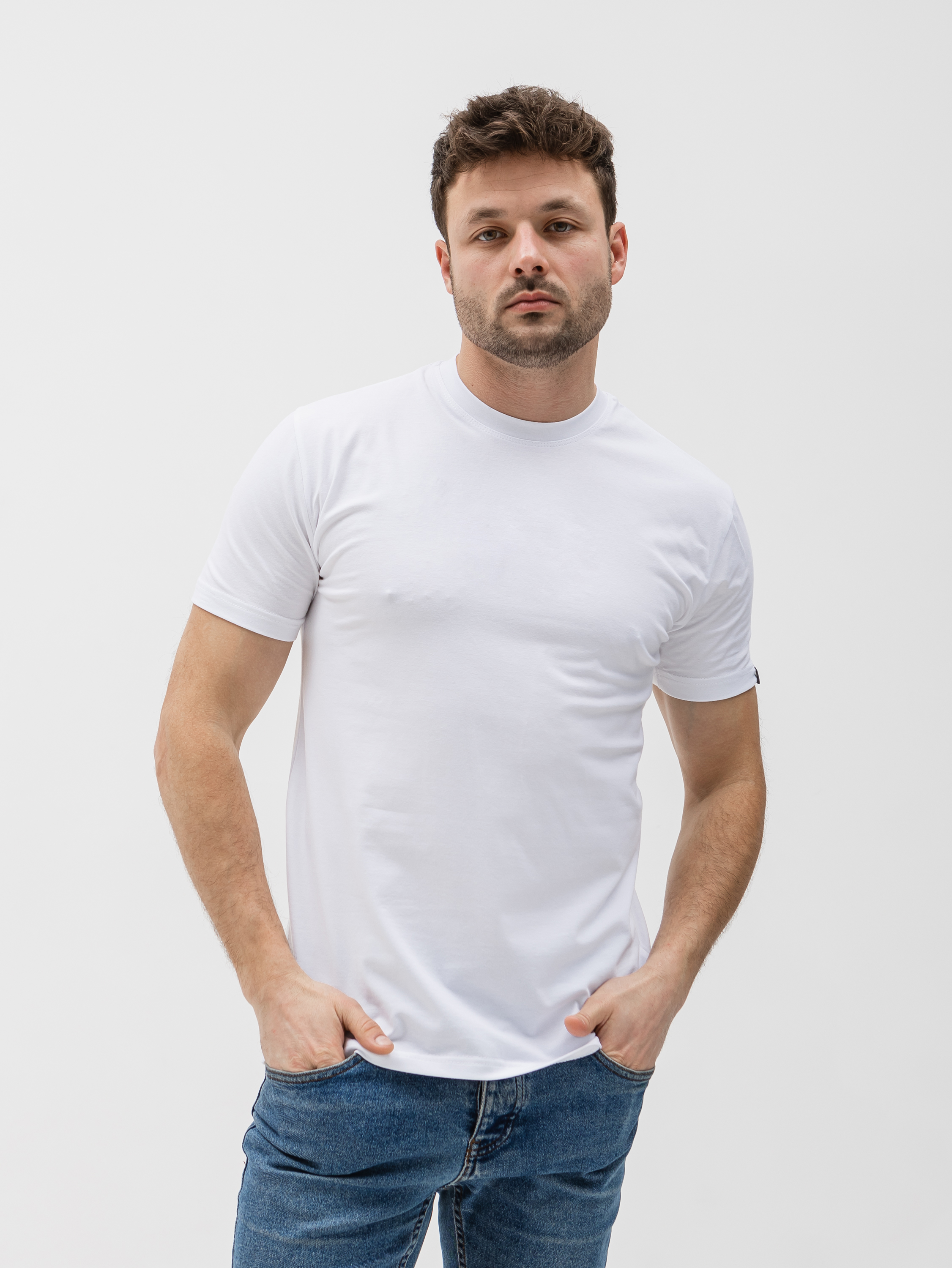 Мужская однотонная футболка hector 22000