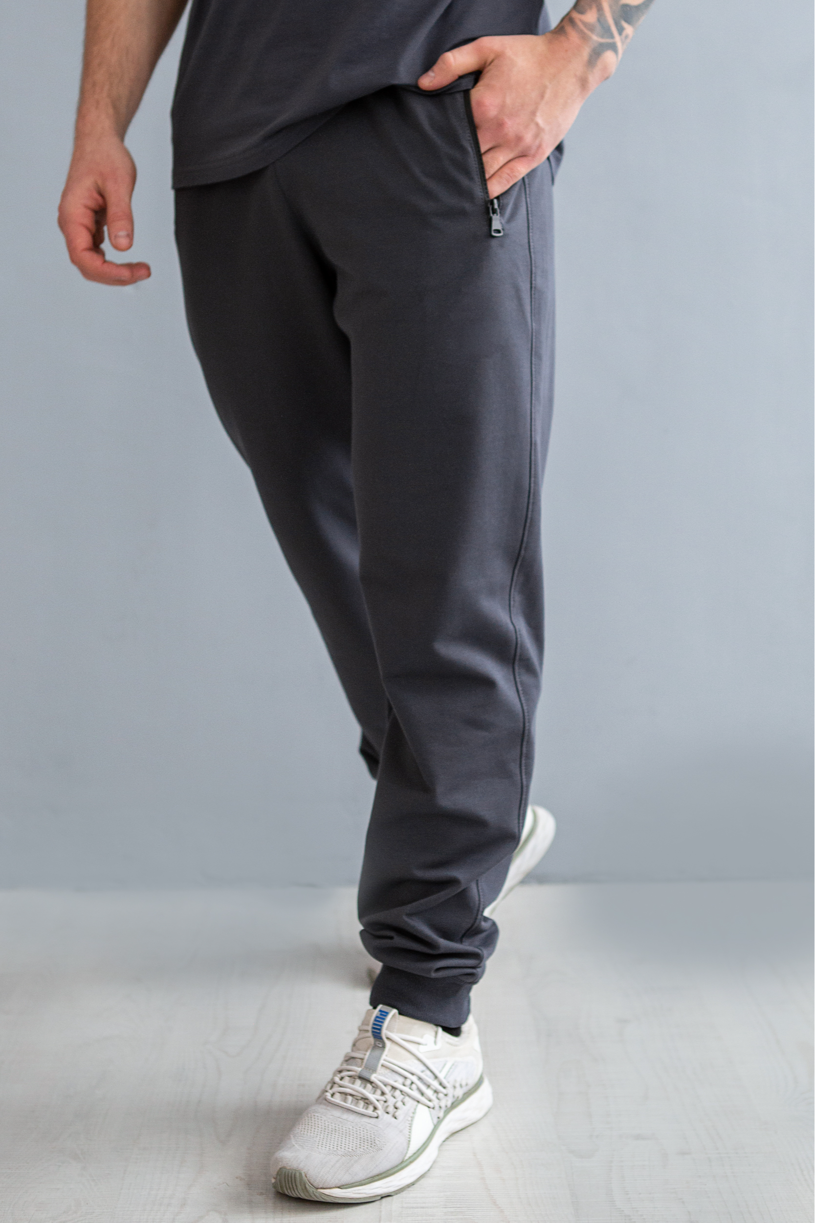 Спортивные штаны больших размеров на манжетах Hector 18311