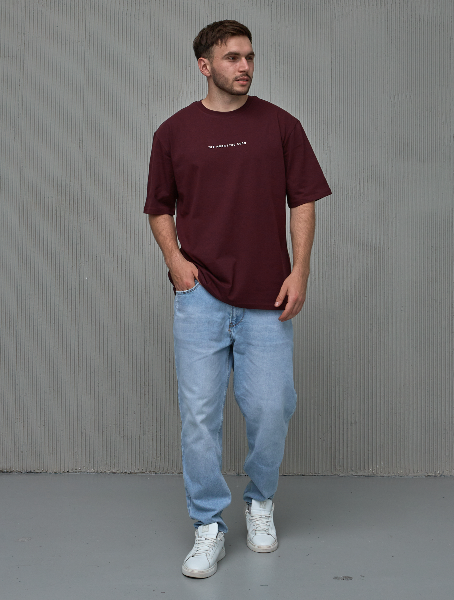 Футболка oversize з принтом TOO MUCH/TOO SOON Hector 40493