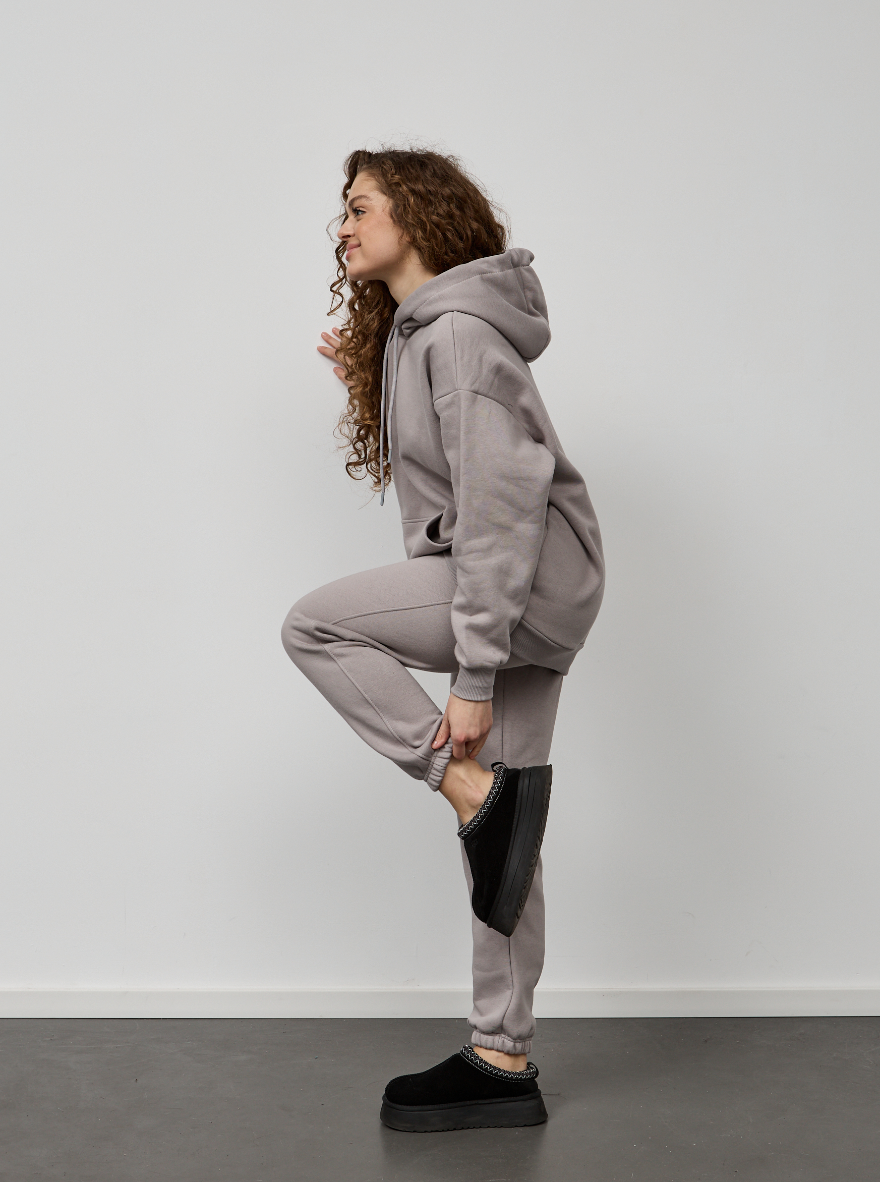 Теплый женский костюм oversize на манжетах-резинках Hector 24108